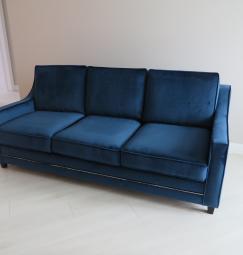 Стильный синий диван под заказ.